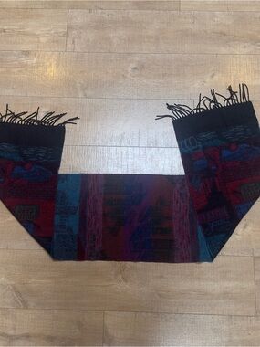 VINTAGE C&A Novelty Pop-Art-Style Acrylic Scarf